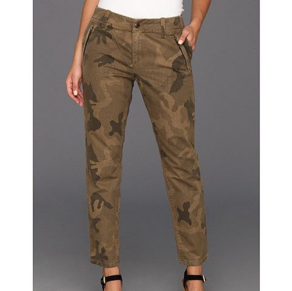 Joe's Jeans Camouflage Ankle & Cropped Pants
